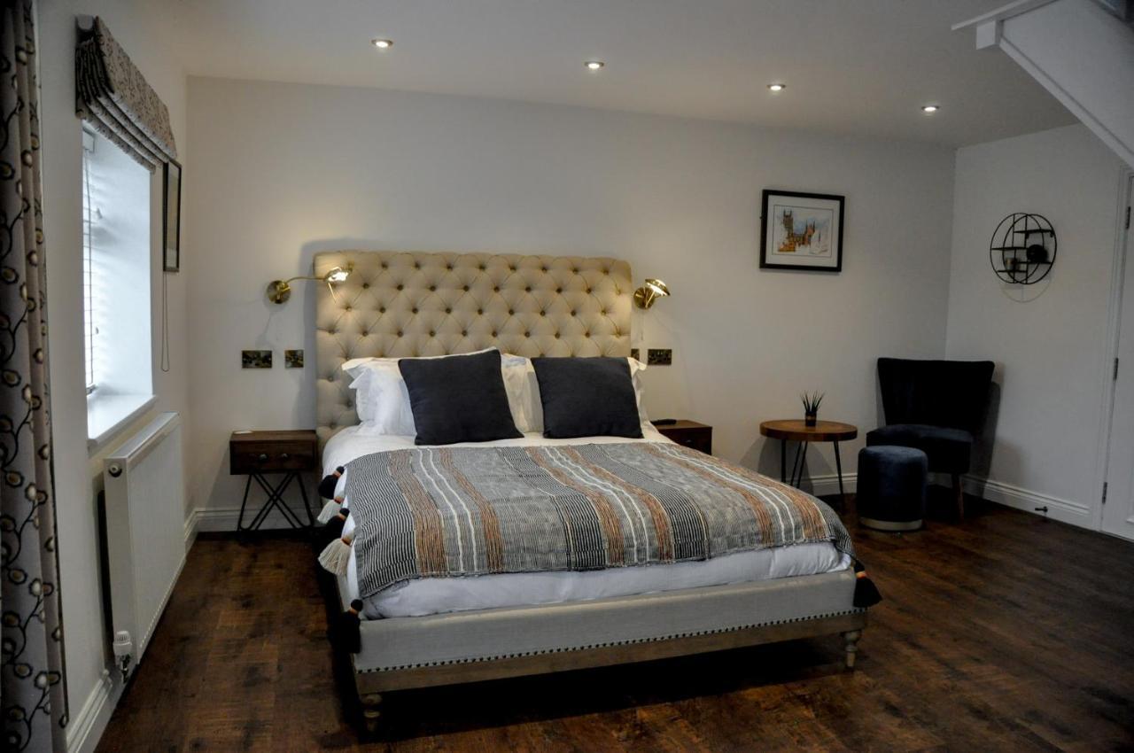Upstairs At 33 - Self Check In Boutique Accommodation In Worcester Centre Exteriör bild